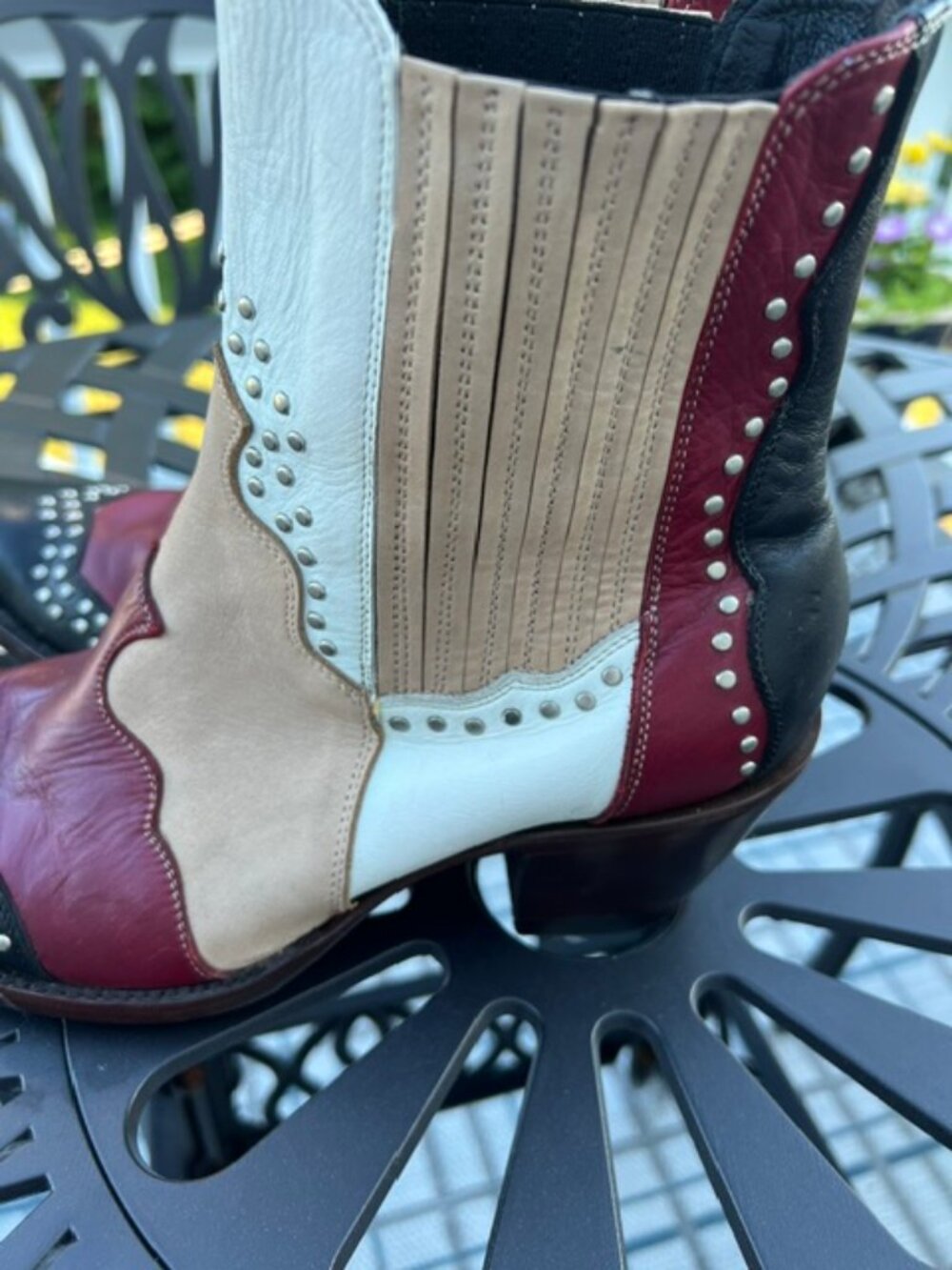 Old Gringo Yippee Women's  Beige/White/Red/Blue Studded Ankle Boots - Size 10 B - Picture 9 of 16